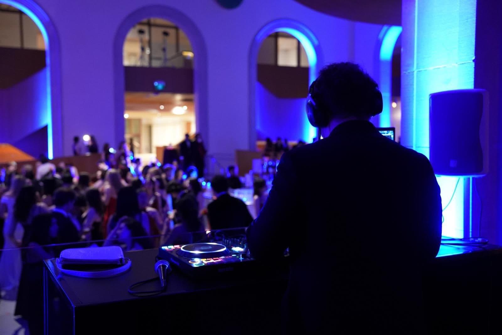 How to Build a Bar or Bat Mitzvah Party Timeline